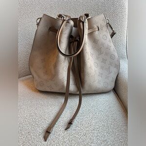 Louis Vuitton Girolata second hand